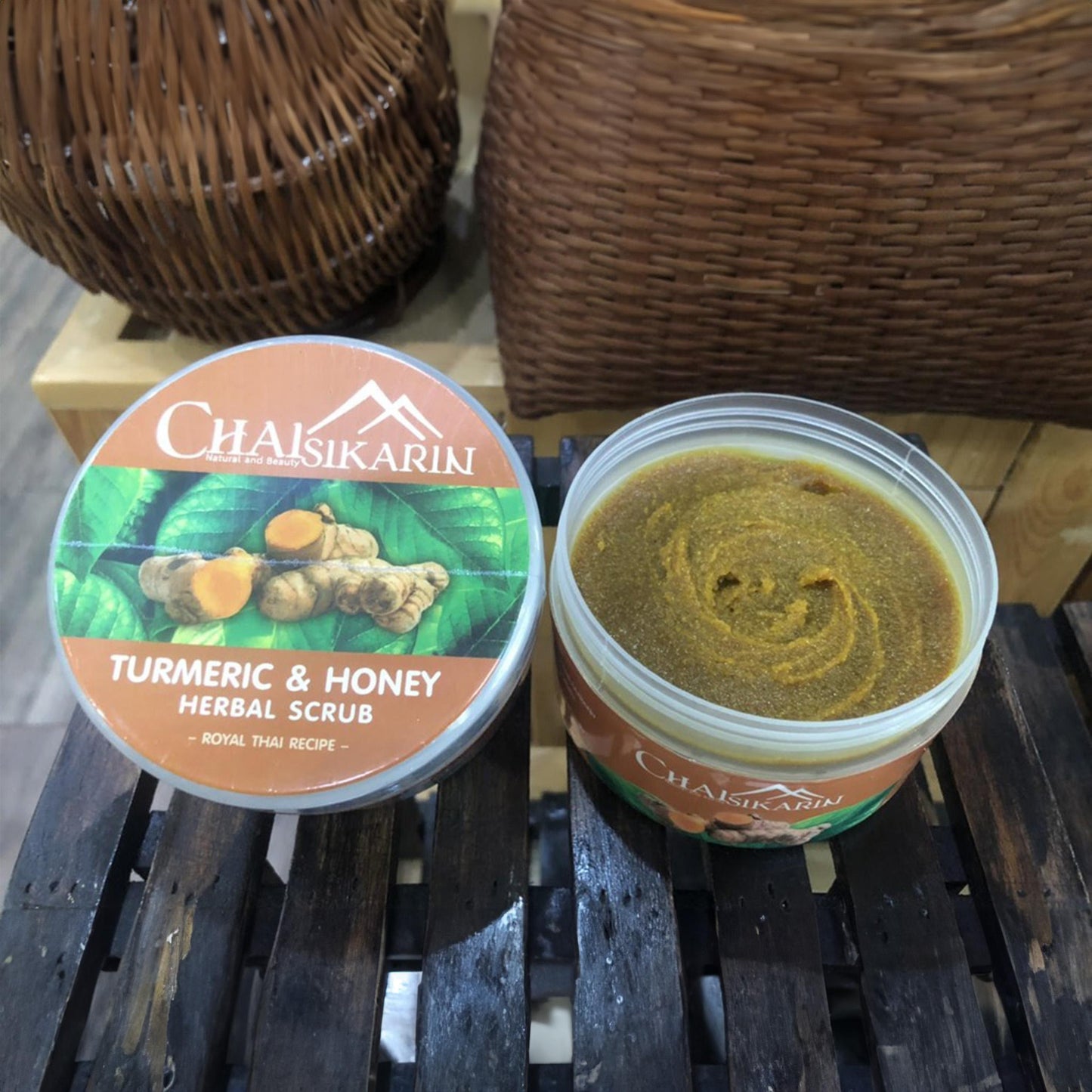 Turmeric & Honey Herbal Body Scrub (Royal Thai Recipe)