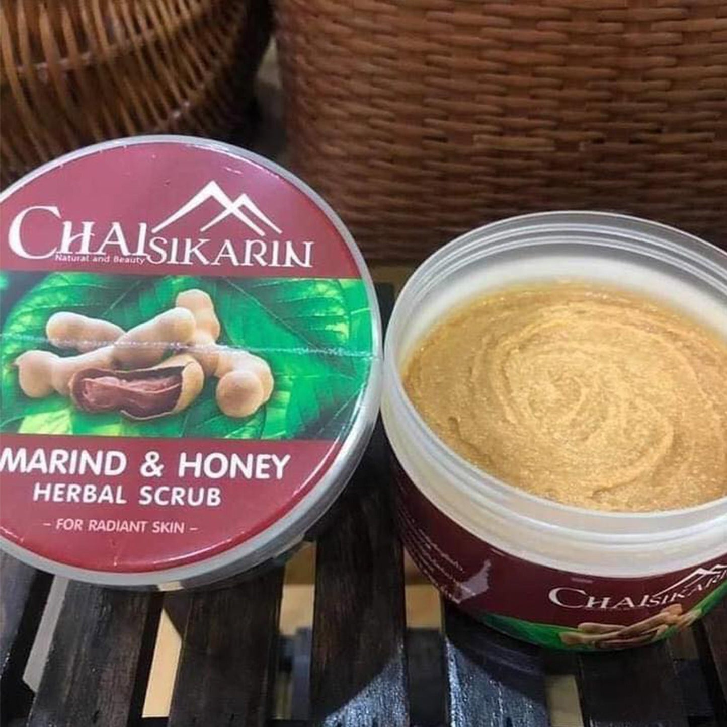 Tamarind & Honey Body Scrub (Radiant & Soft Skin)
